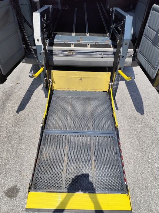 Платформа,  за инвалидна количка