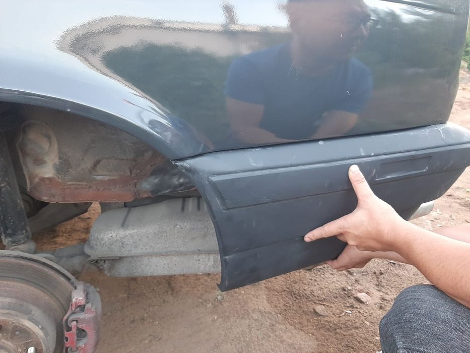 Продам бампер передний хорошего качества Ауди 100 с4