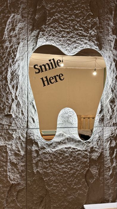 Поръчково огледало