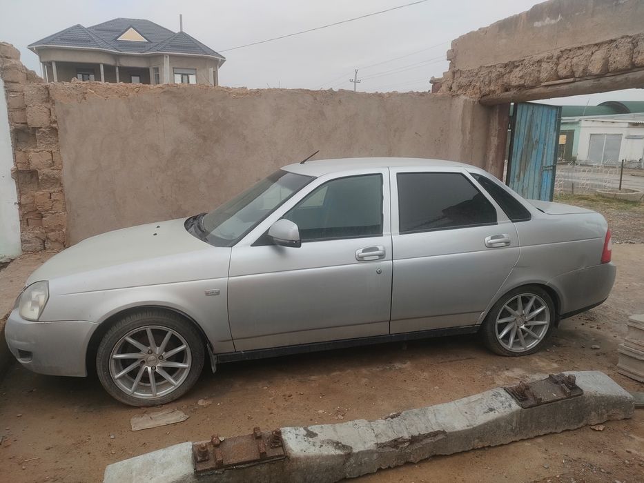 Priora 2170 сатылады