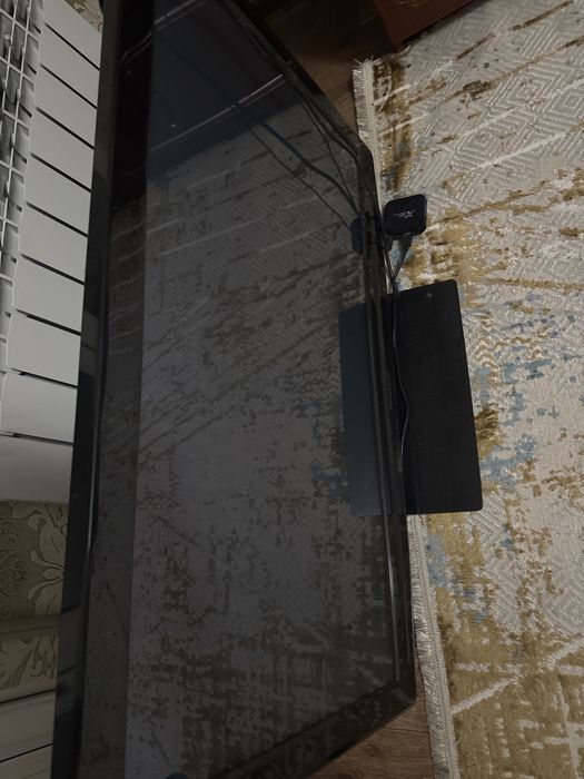 Продаю телевизор (Panasonic)