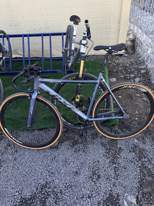 Продам фикс Jixf at6