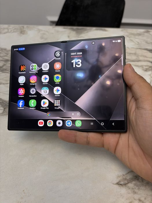Samsung Galaxy Fold 8 1TB