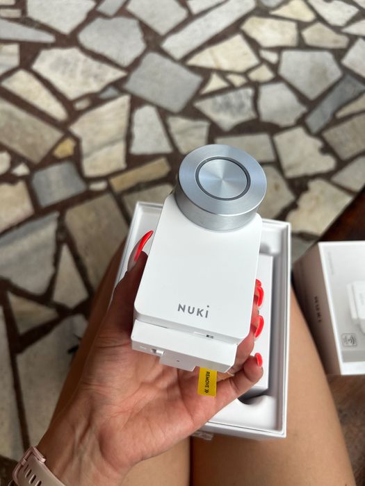 Смарт ключалка Nuki Smart Lock 4th generation Pro, Бяла