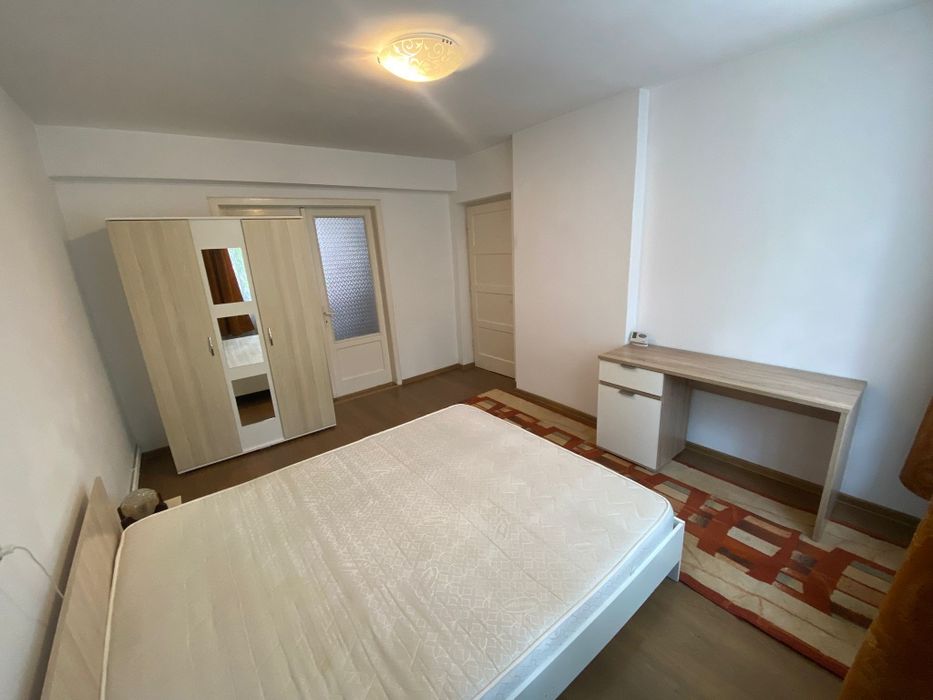 Apartament 2 camere  de închiriat 7 Noiembrie