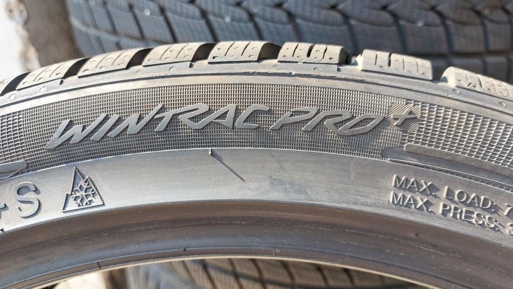 Зимни гуми 245/40/20 Vredestein Wintrac Pro 4 броя