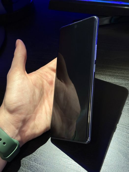 Oppo Reno10 5G Ice Blue