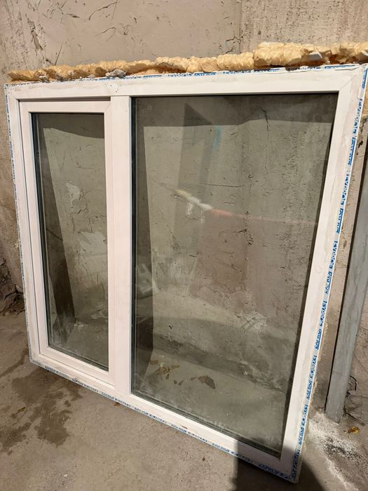 Продам б/у окно 25000 т т