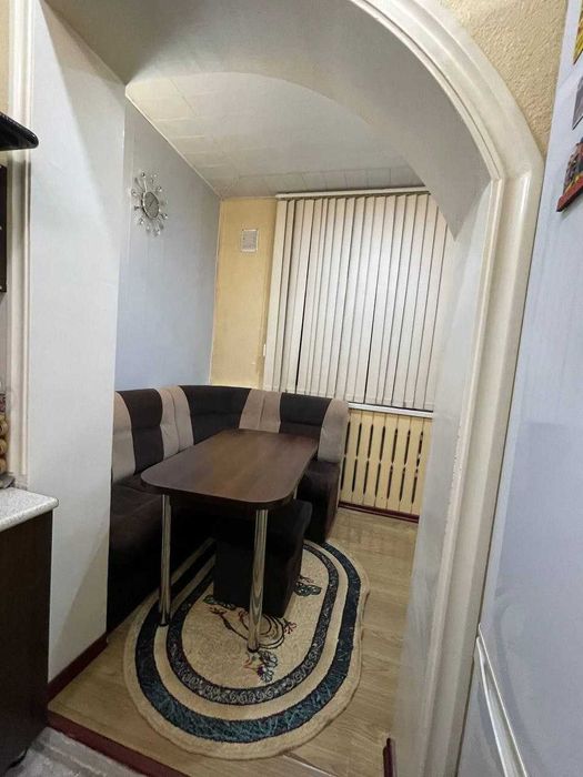 Продам квартиру 4 комнатную Феруза Эко базар №М284
