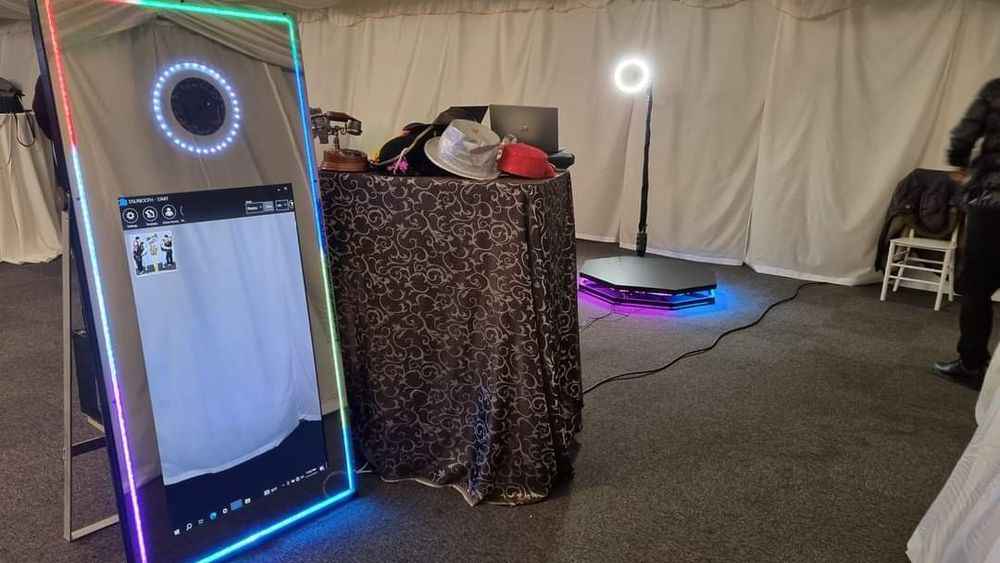 Oglinda magica & 360,fum greu,bar,artificii,gheata,sori rotitori,cabin