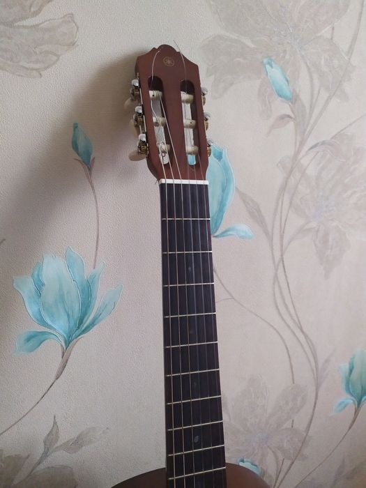 Классическая Гитара Yamaha C40