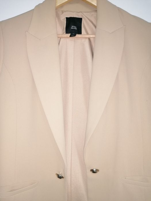 Sacou Stefanel, River Island, Next, Zara