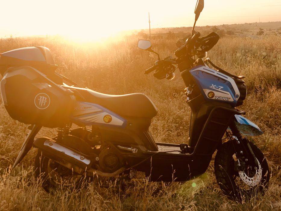 Мопед танк в идеале срочно!