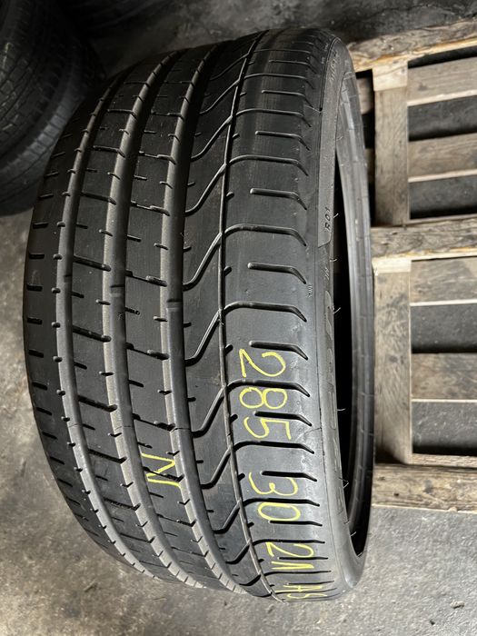 1 anvelopa vara 305/40/20 , Pirelli , 6.4 mm , DOT 2020 , OEM BMW X5  X6 !