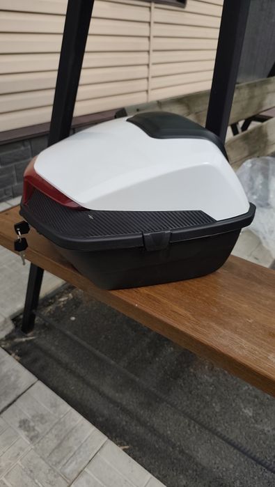 Кофр, багажник для мопеда, мотоцикла.