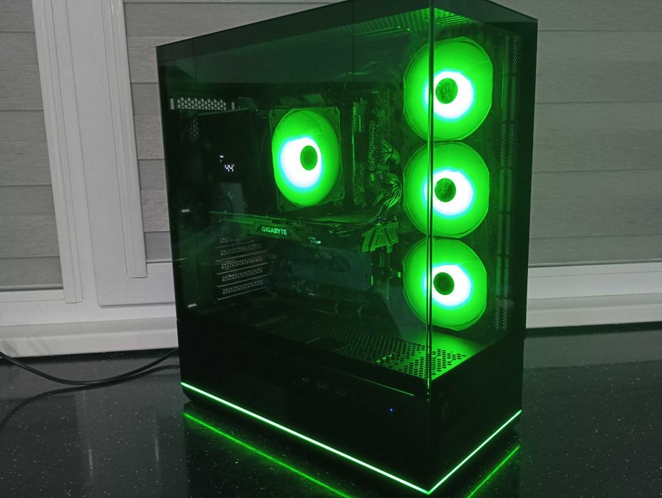 Геймърски Компютър Ryzen 7