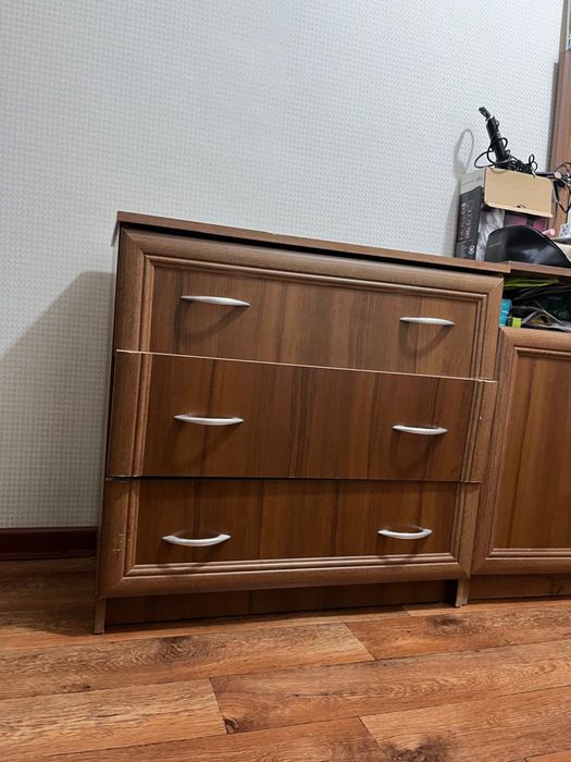 Туалетный столик и комод