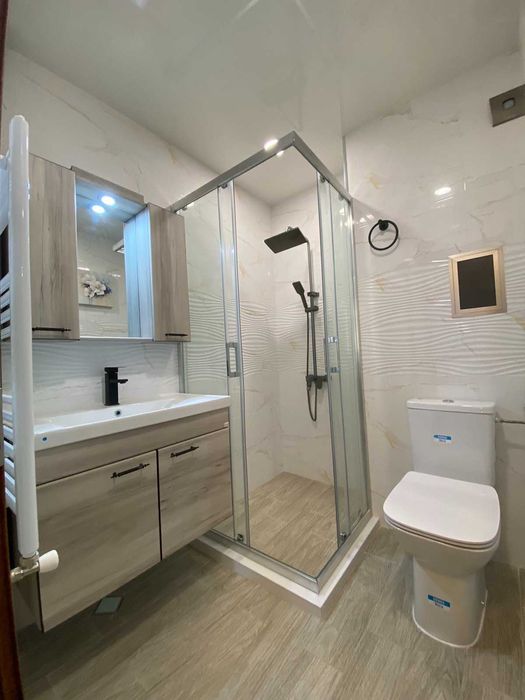 Продава се Тристаен апартамент в Бургас, Зорница - 130 кв.м за 1850 €/кв.м - Снимка #14