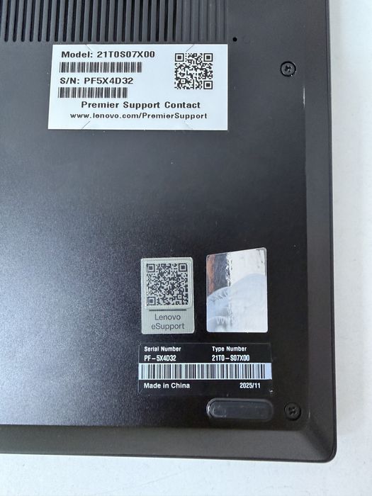 Lenovo E14 Gen 7 Ryzen 7 250W 1TB 32GB DDR 5