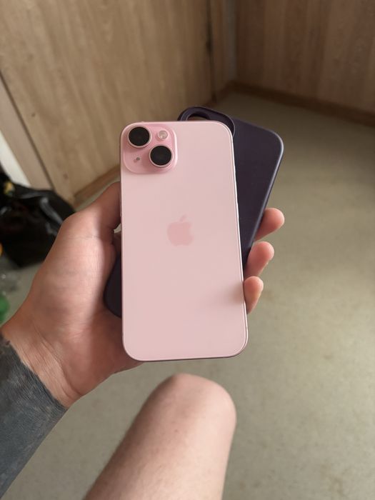 Продам Iphone 15 128g 80%