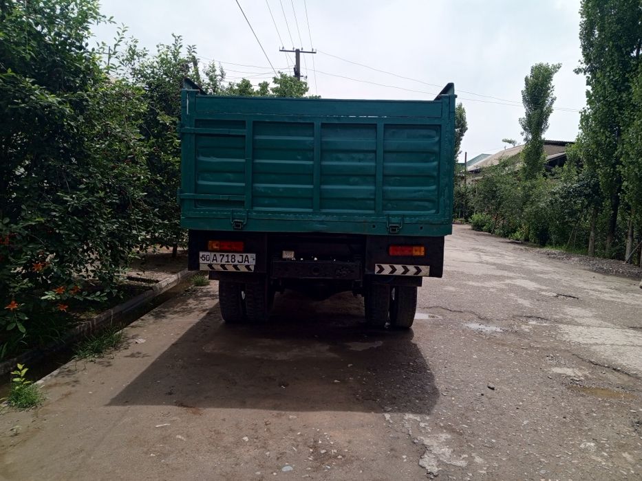 Zil 130 srochni sotiladi