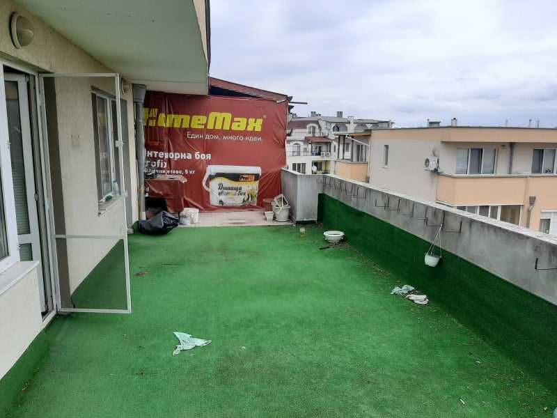 Дава се под наем Тристаен апартамент в Бургас, Меден рудник - зона А - 120 кв.м за 150 € - Снимка #8