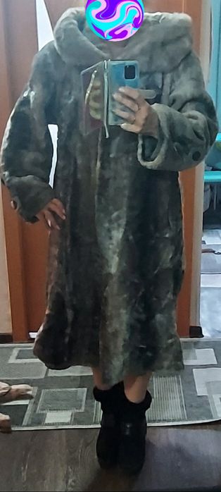 Шуба мутоновая 54 р