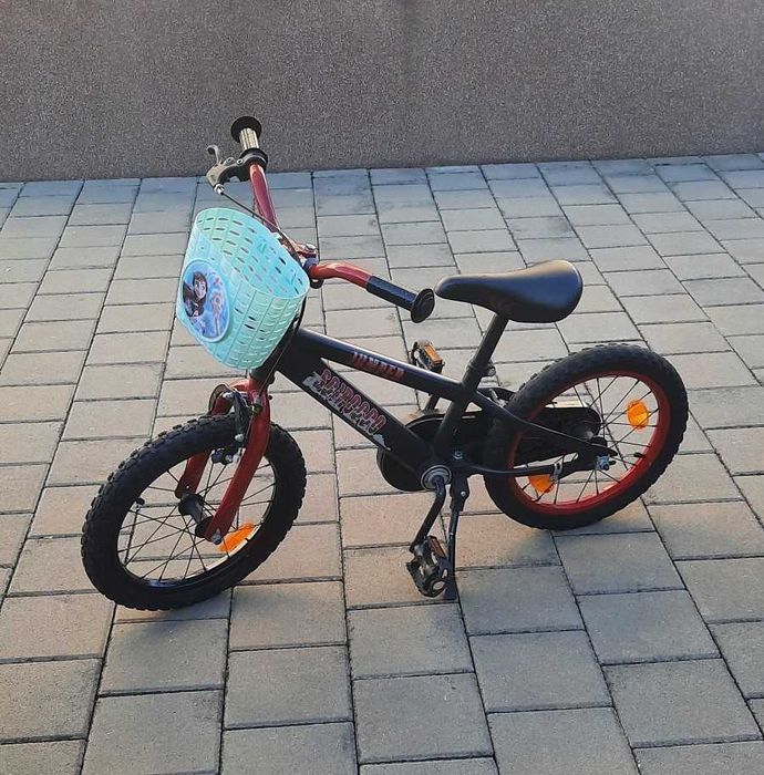 bicicleta si trotineta