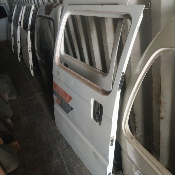 Damas vagon eshiklar