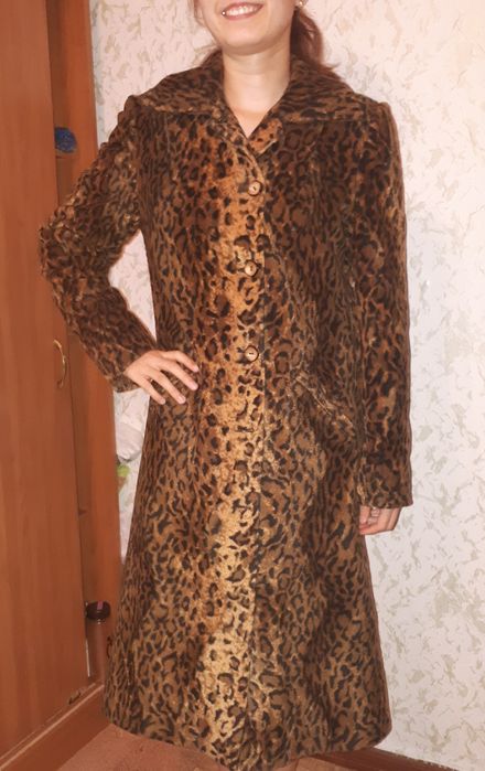 Пальто осеннее 10000