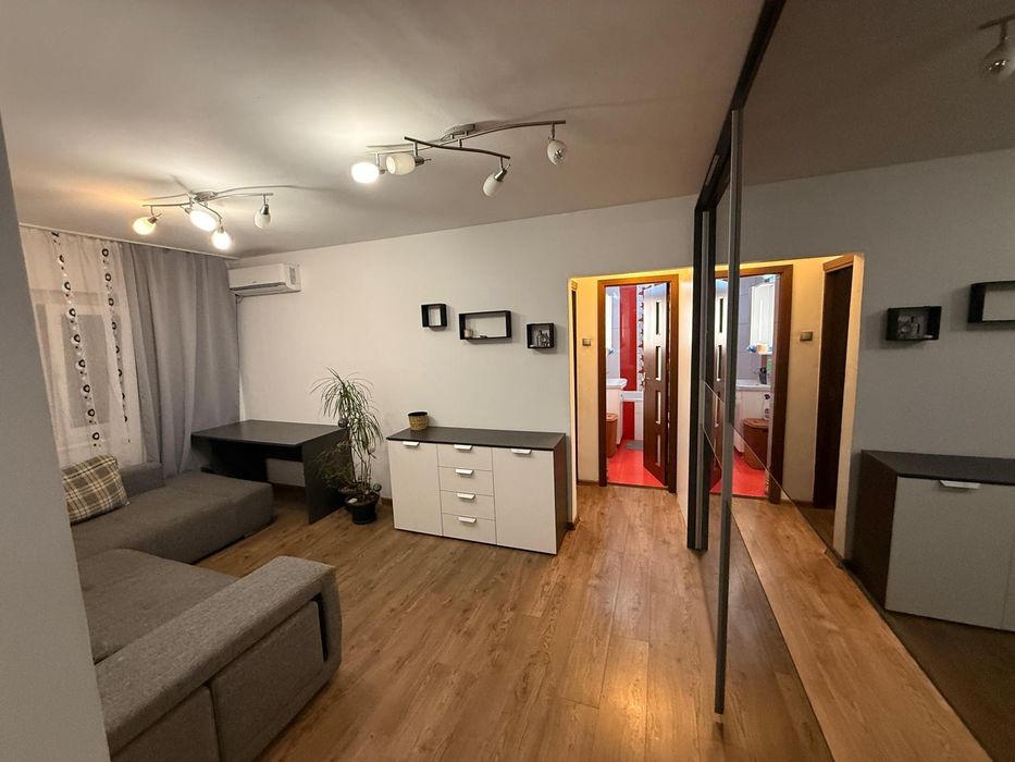 Ap 3 camere, et 1 Calea Aradului, Oradea