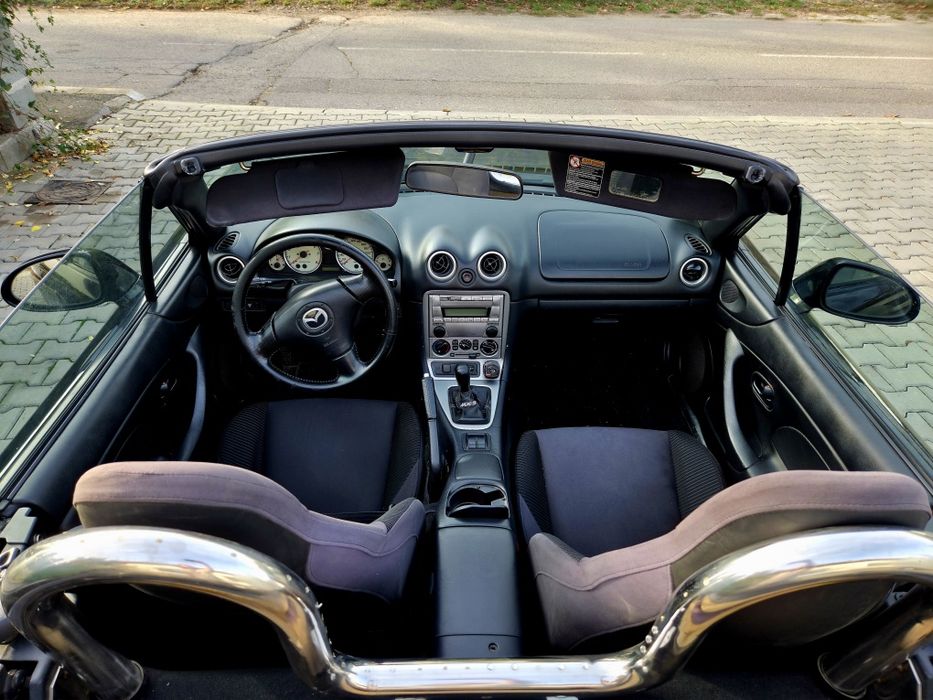 Mazda MX-5 Cabrio – 2003 | 1.6 Benzină | 130 CP | 180.000 km
