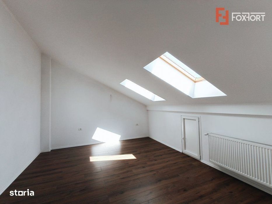 Apartament spatios cu 3 camere, scara interioara, 84 mp - V7227