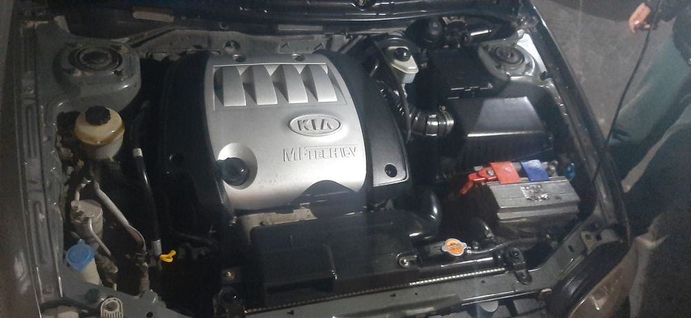 Продам машину киа