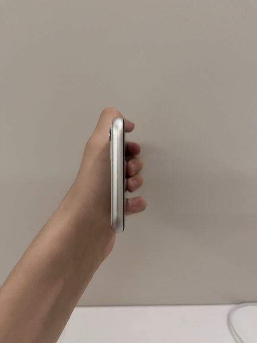 Продам Iphone 11 128gb