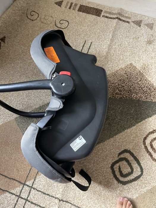 Продам детское авто кресло