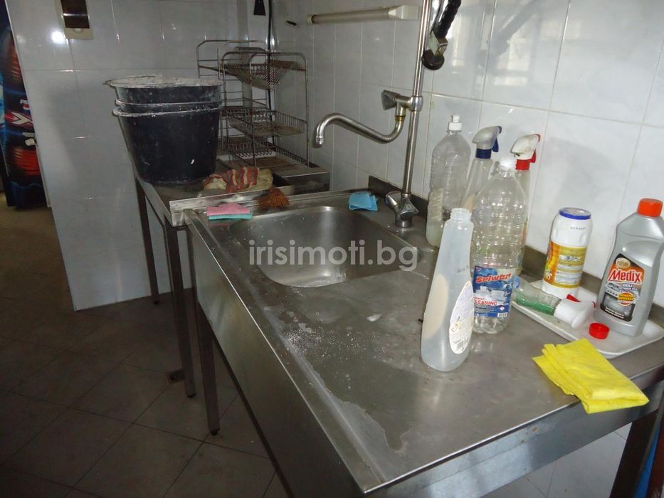 Дава се под наем Заведение в София, Център - 228 кв.м за 1368 € - Снимка #4