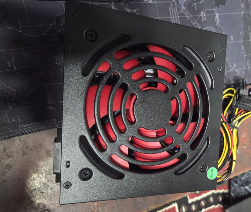 Блок питания 400w почти новый