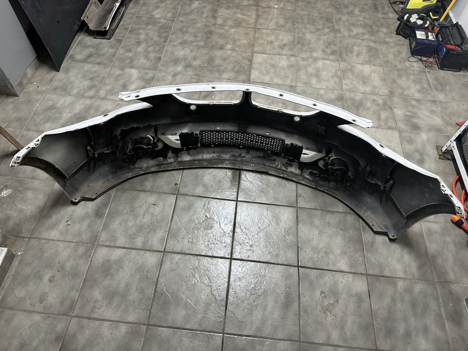 Предна , задна броня и прагове за bmw e63 6 серия