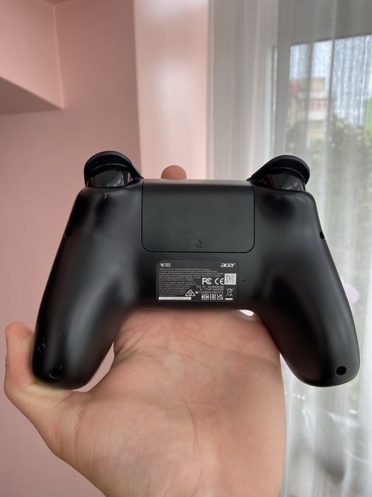 Controller wireless Gamaing-Desing Modern & Confortabil.