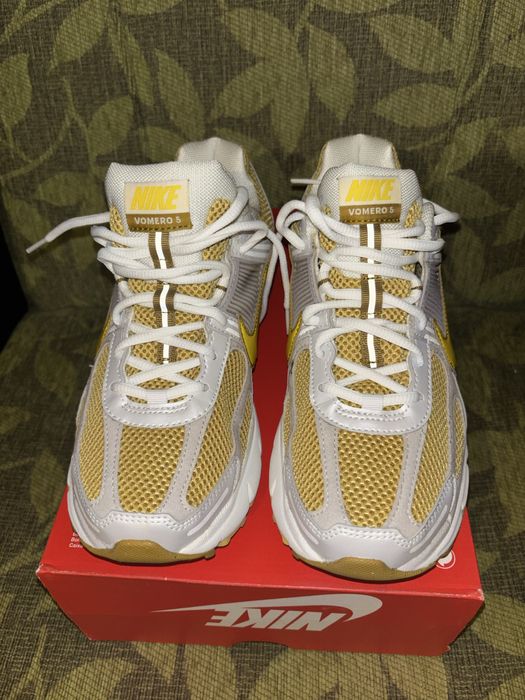 Нови дамски маратонки Nike zoom vomero to 5 w