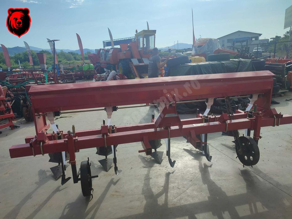 Prasitoare cu fertilizare pe 3 randuri reglabil Agramix