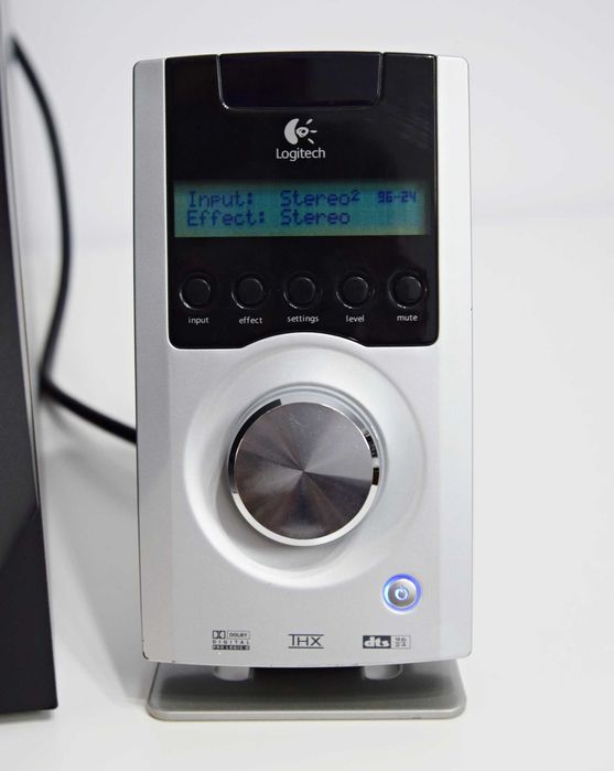 Subwoofer Logitech Z5500, sistem activ