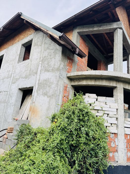 Proprietar vand casa etaj cu 2100mp teren Topliceni la strada