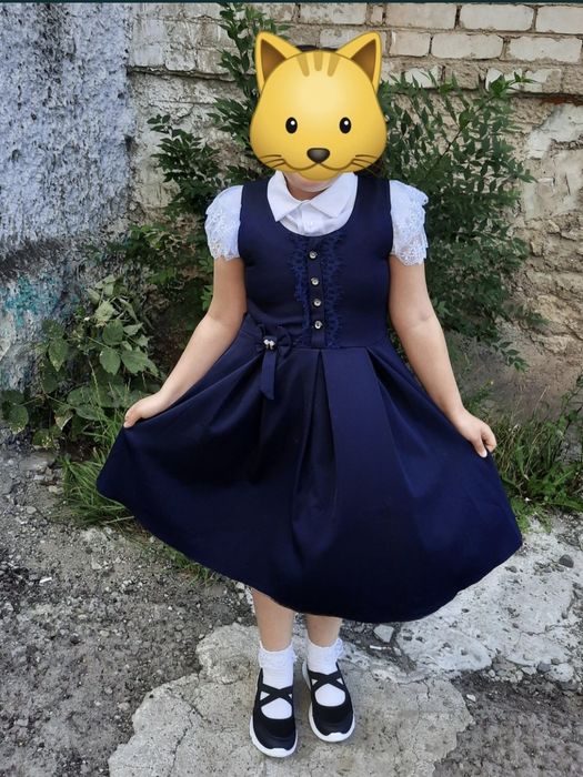 Школьная форма . Все вещи 4000 тенге.