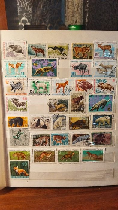 Марки 610 штук продам