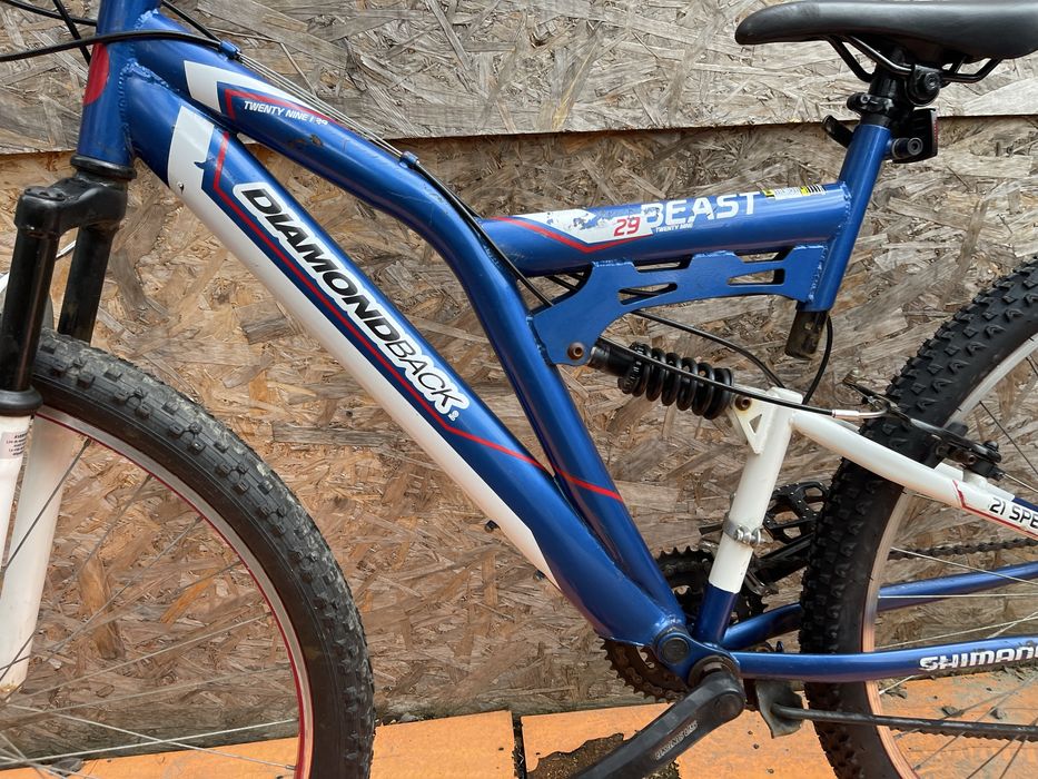 Bicicleta diamondback roti 29” cu suspensii