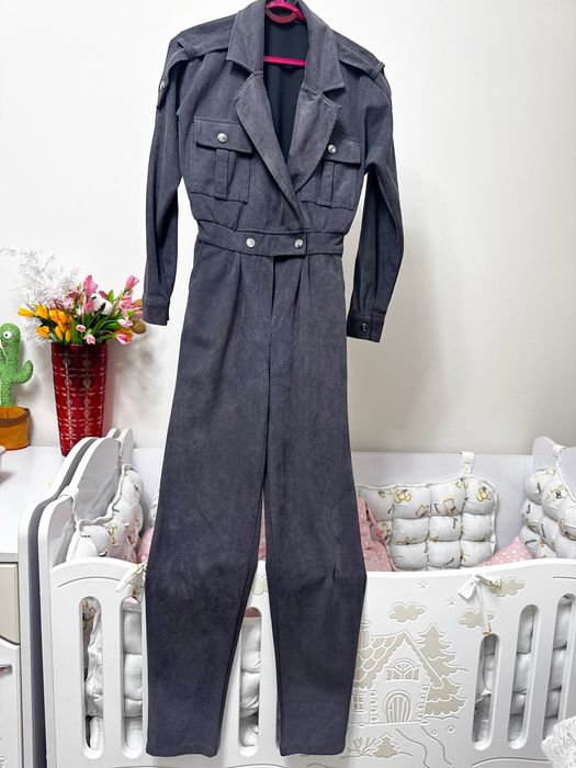 Вельветовый комбинезон