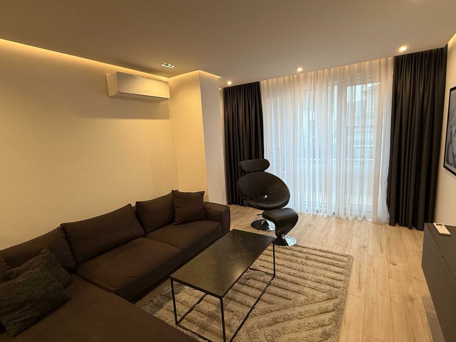 Дава се под наем Тристаен апартамент в Пловдив, Южен - 100 кв.м за 650 € - Снимка #2