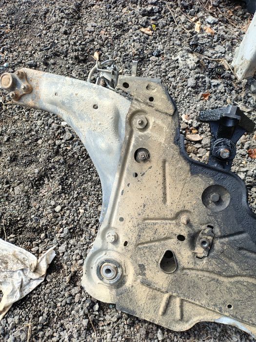 Jug cadru motor bascula Renault laguna 2